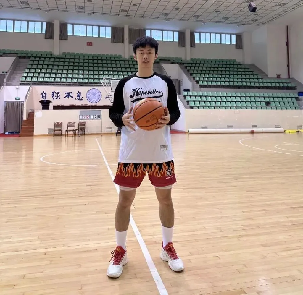敏捷性训练对篮球比赛表现的影响及解决方案_2